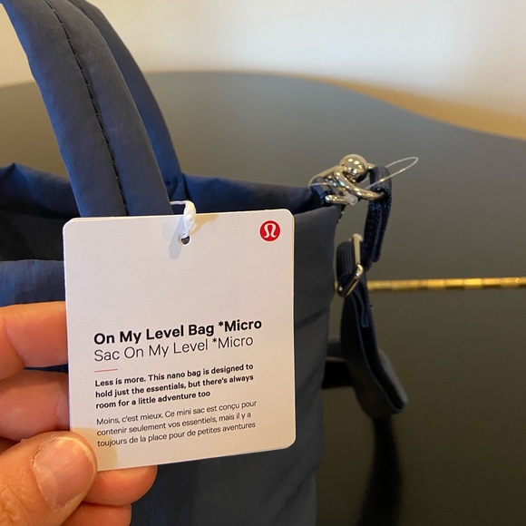 NWT Athletic Athleisure Minimalist Travel RARE Lululemon On My Level Bag *Micro - Picture 15 of 17